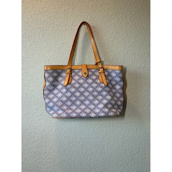 Dooney & Bourke DB Monogram Tote Bag Purse Lavender and White Leather Trim Y2K - Picture 4 of 8